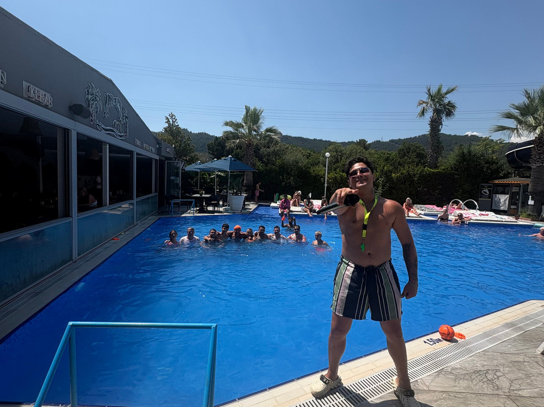 Club Alpina Apartments Hotel主图