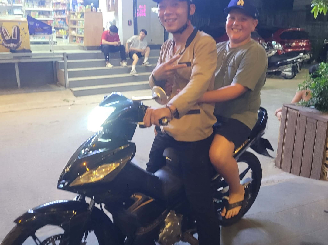 翡翠风景酒店主图