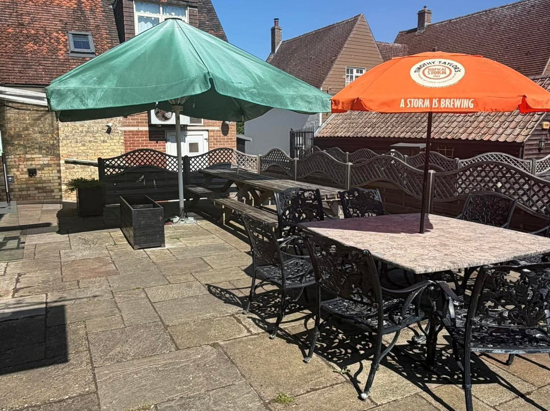 Roxton Bistro
