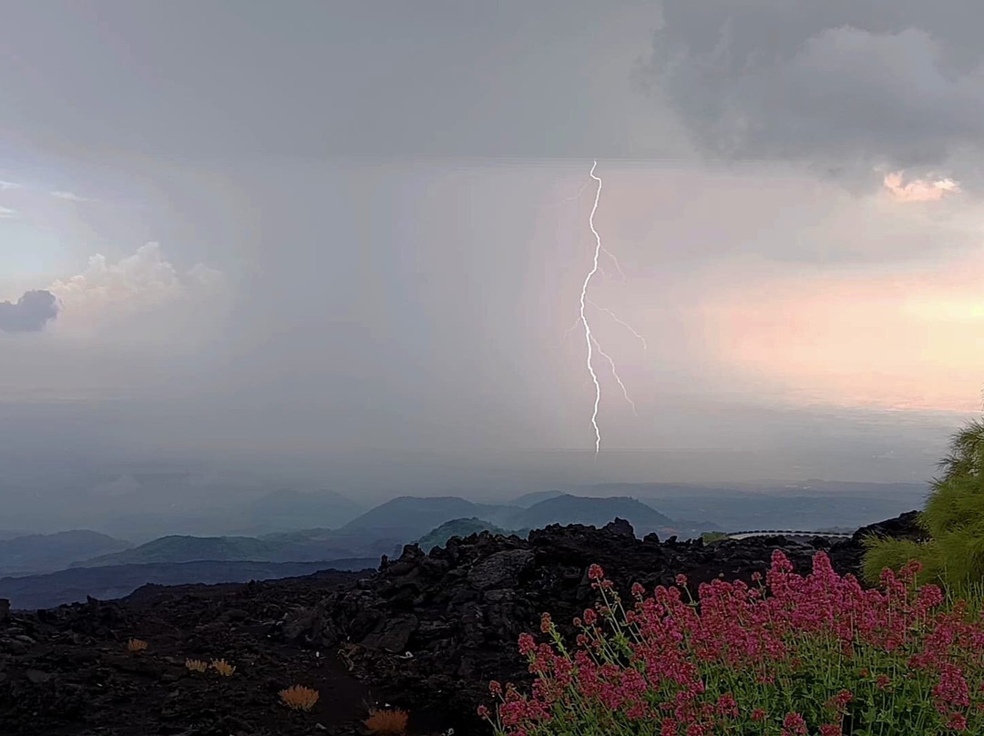埃特纳火山-卡塔尼亚必去景点