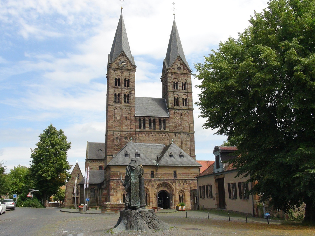 St. Petri Kathedrale-Fritzlar必去景点