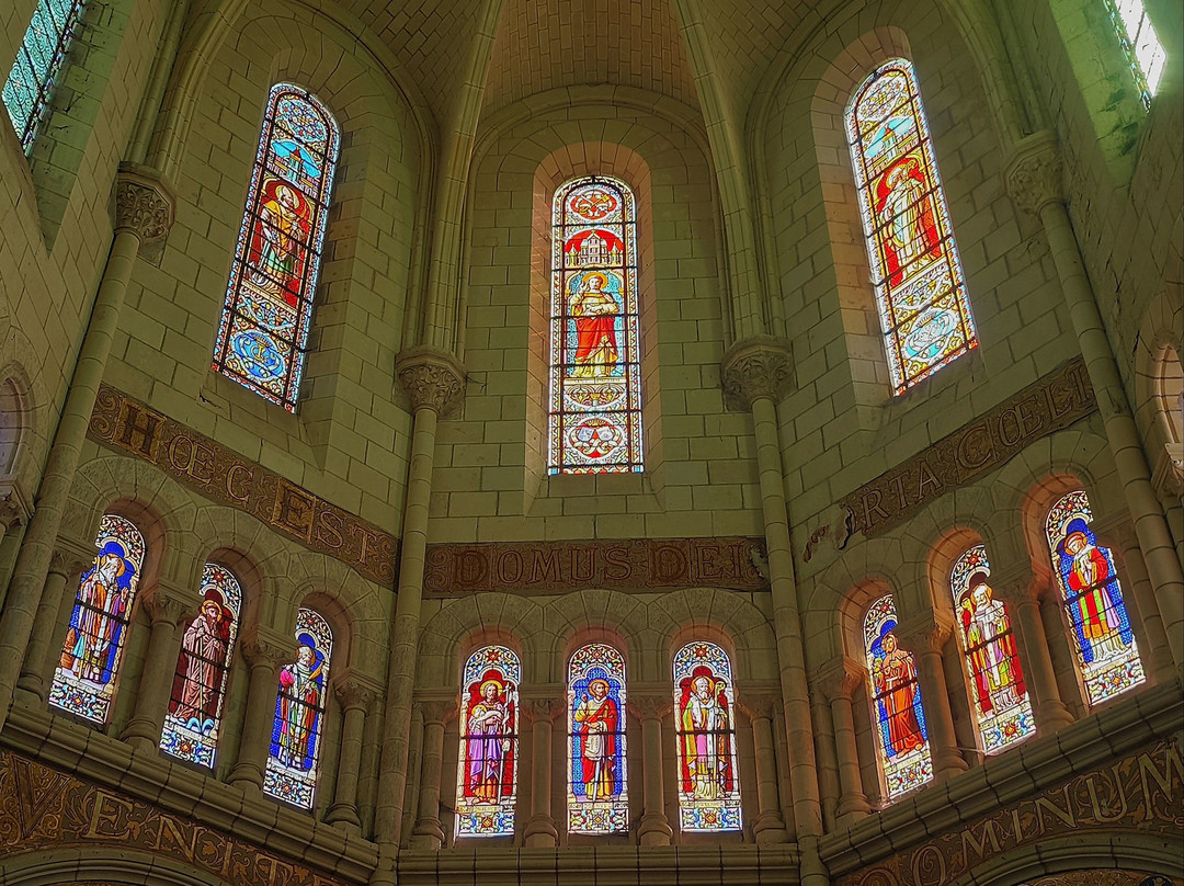 Eglise Saint Pierre-Saint-Pere-en-Retz必去景点