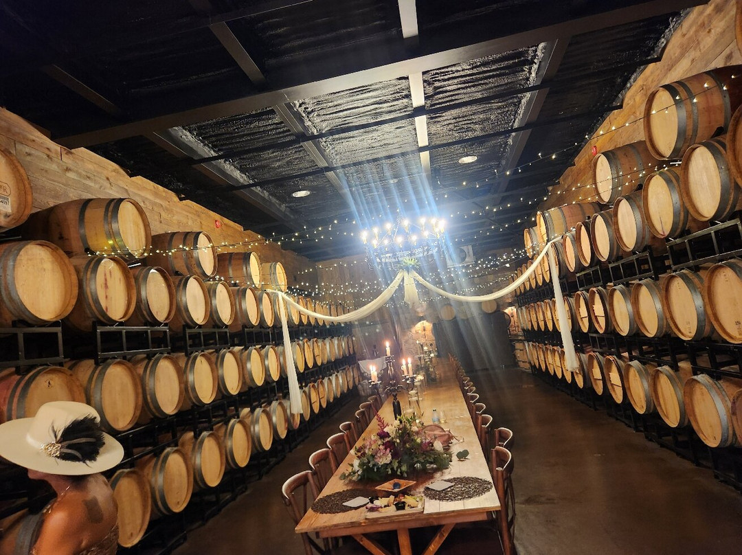 Roo Mountain Vineyards and Bistro 21+-Ellijay必去景点