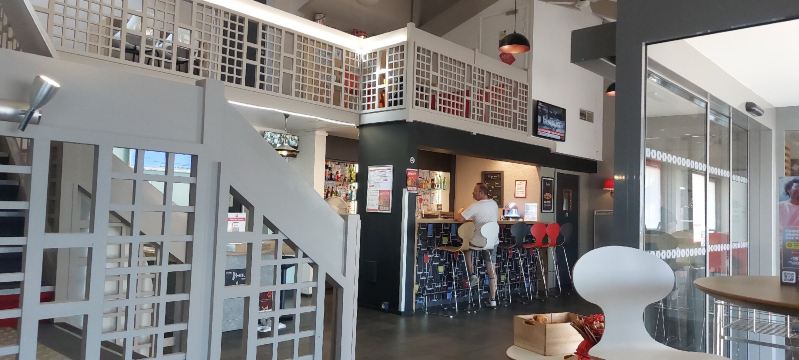宜必思穆兰南酒店-旅行者