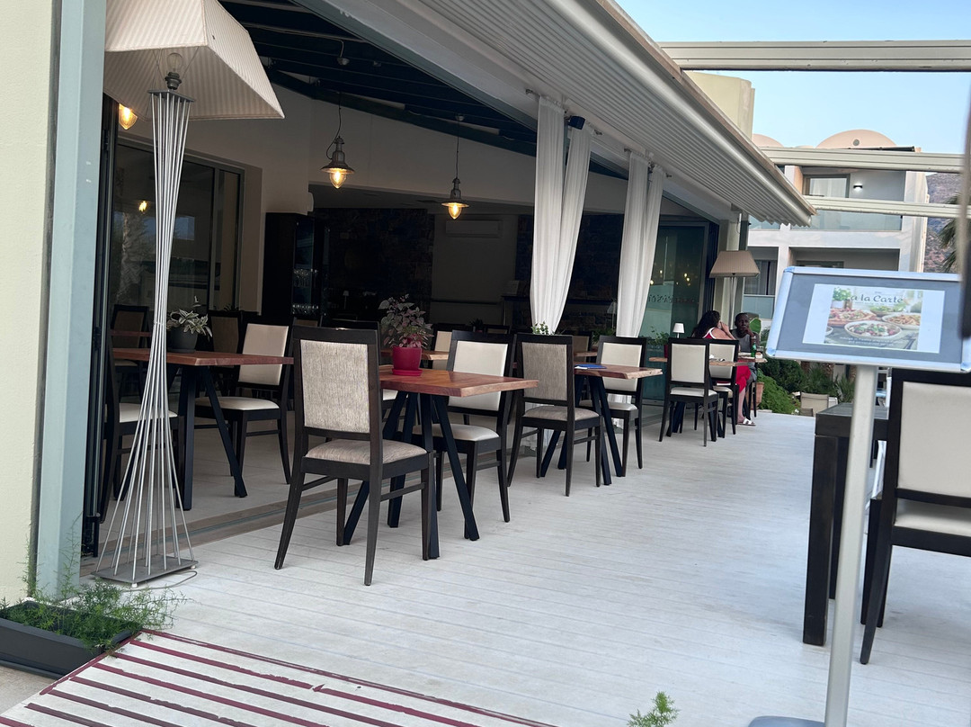 安吉拉工作室公寓酒店主图