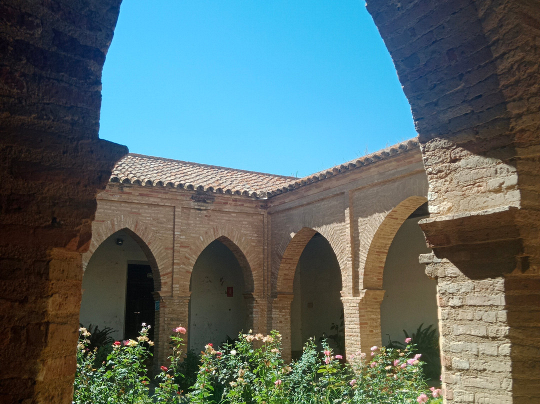 Monasterio de Santa Clara-Moguer必去景点