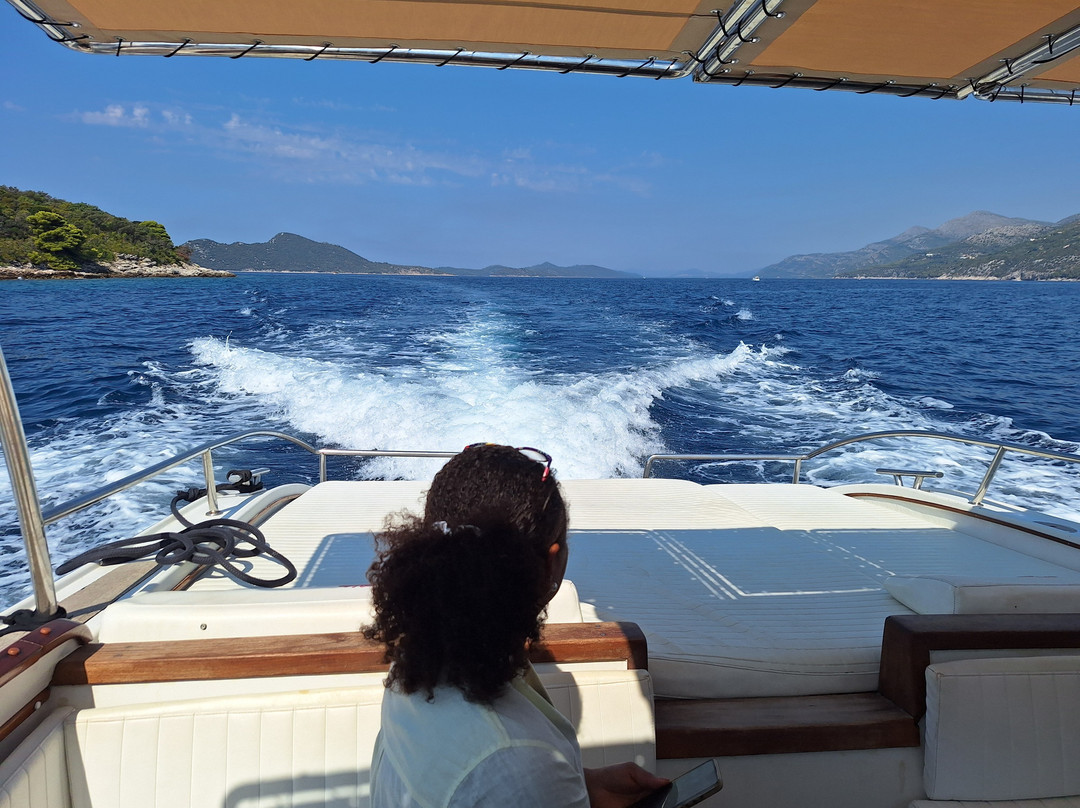 Galeb Boat Tours-Kolocep Island必去景点