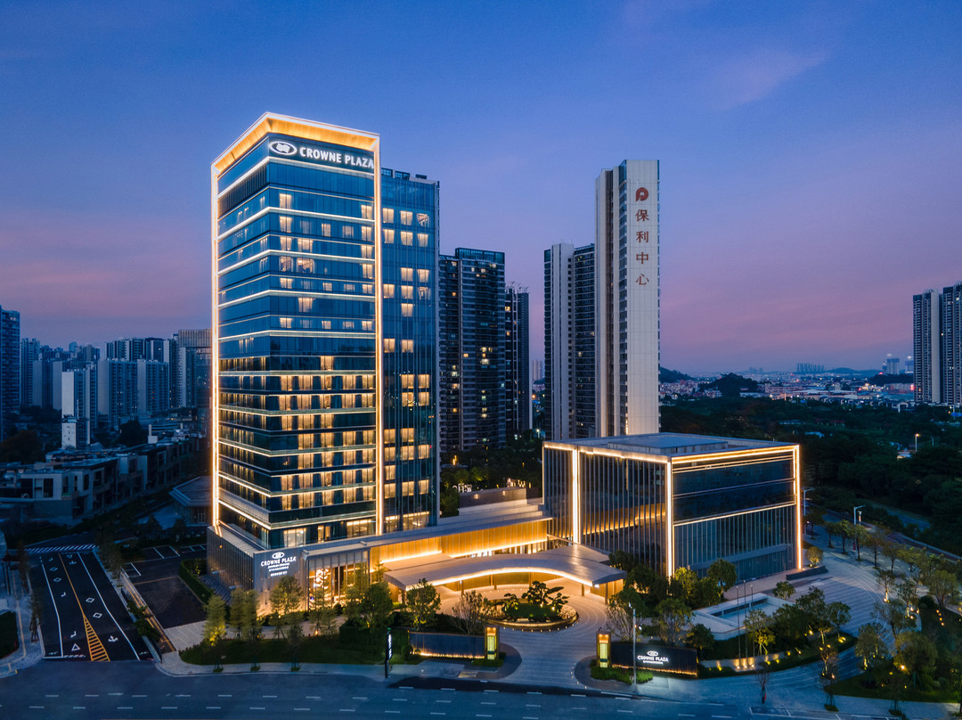 江门市酒店住宿-江门保利皇冠假日酒店