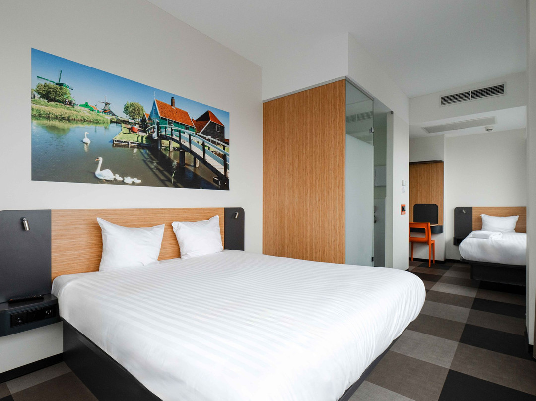 赞丹酒店住宿-easyHotel Amsterdam Zaandam