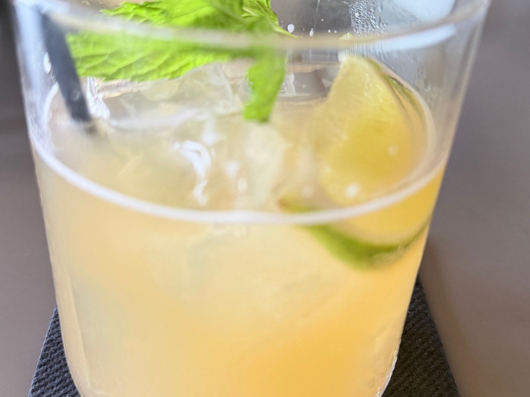 Olea Cocktail Bar-Ipsos必去景点