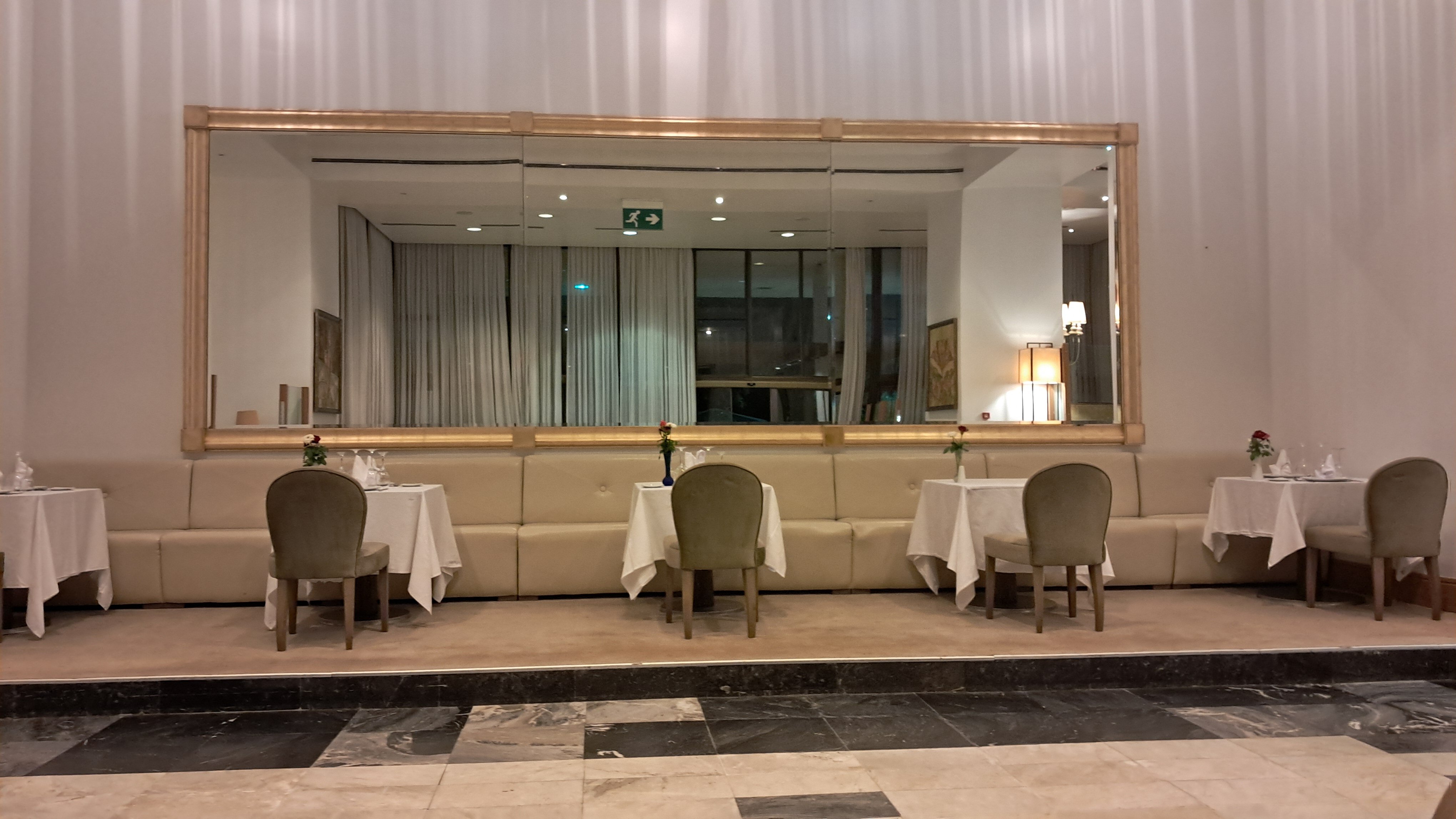 奥拉西酒店-旅行者