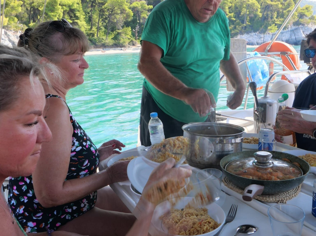 Carpe Diem Sailing-Skiathos Town必去景点