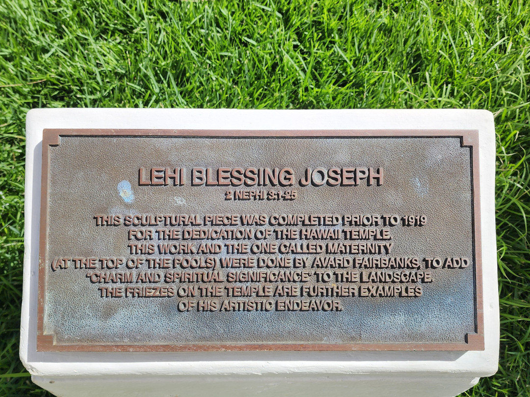Laie Hawaii Temple & Visitors' Center-拉叶必去景点