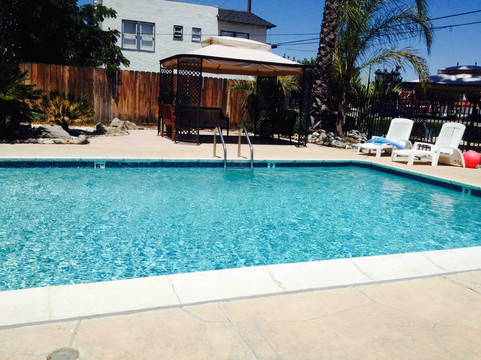 灰姑娘汽车旅馆