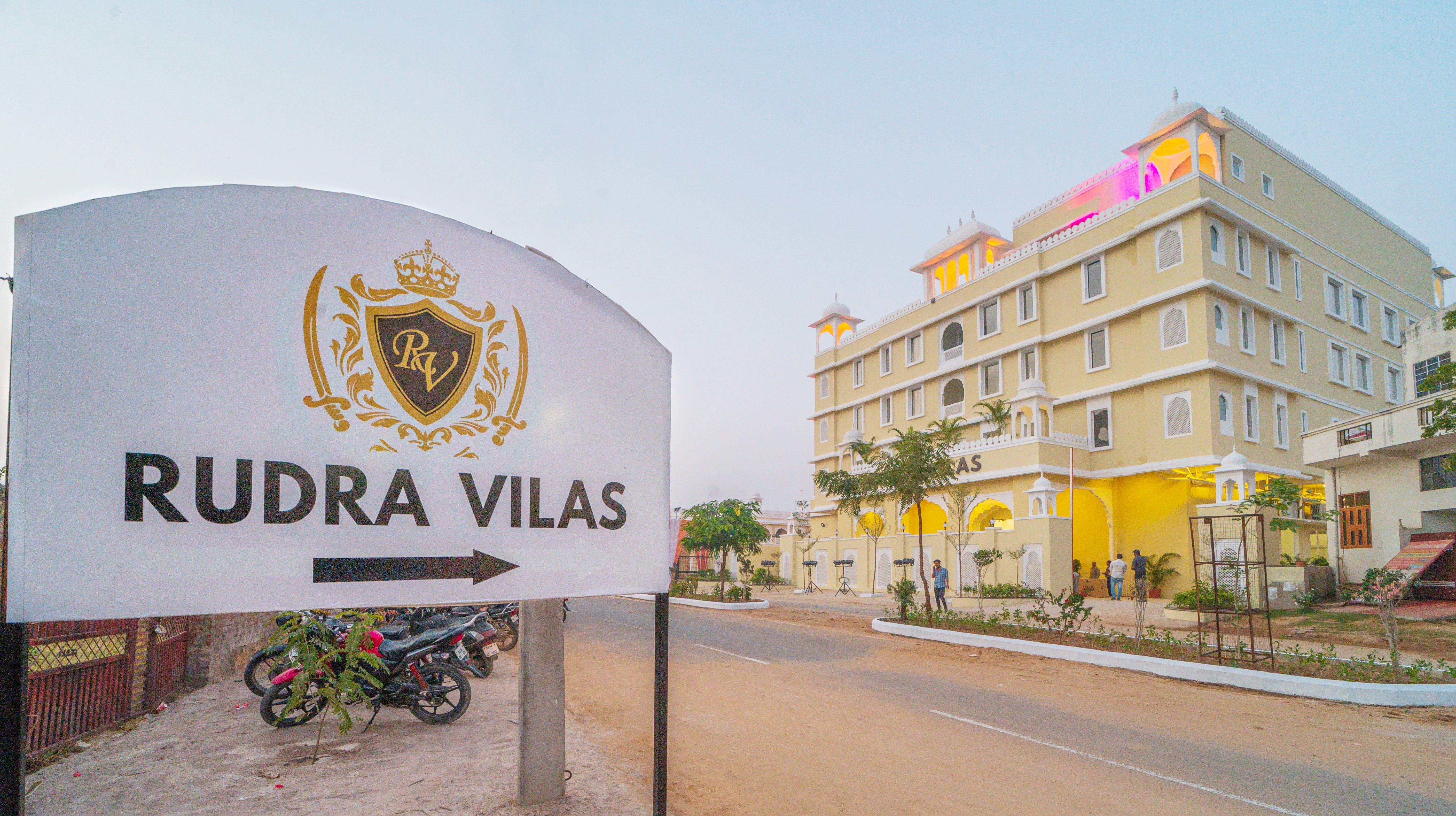 Rudra Vilas-官方