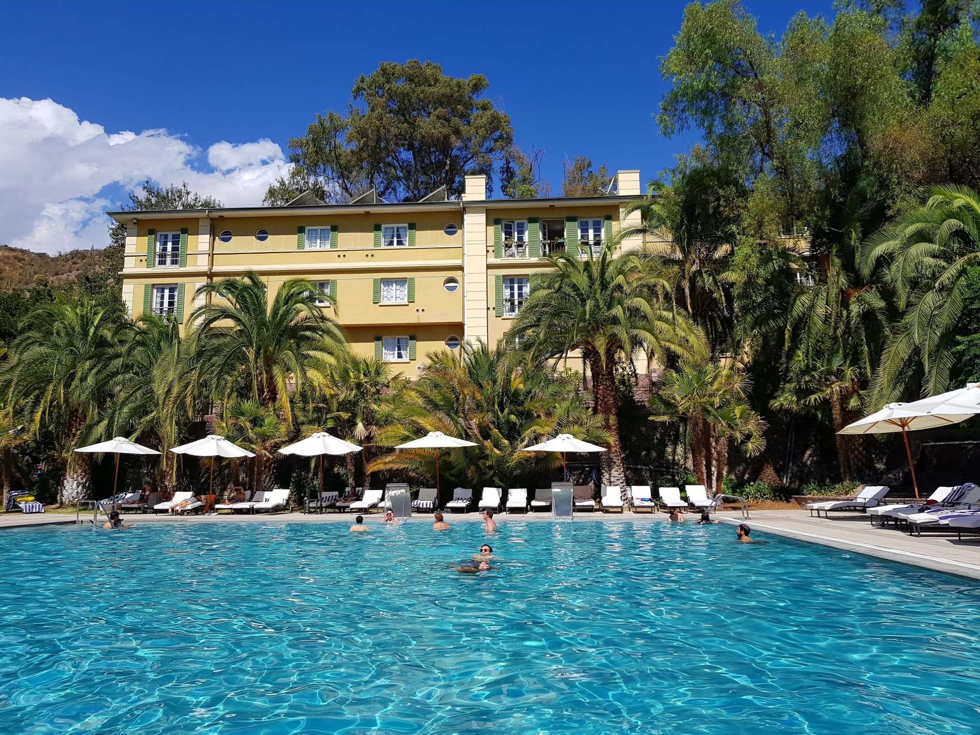 Termas de Jahuel Hotel & Spa-泳池