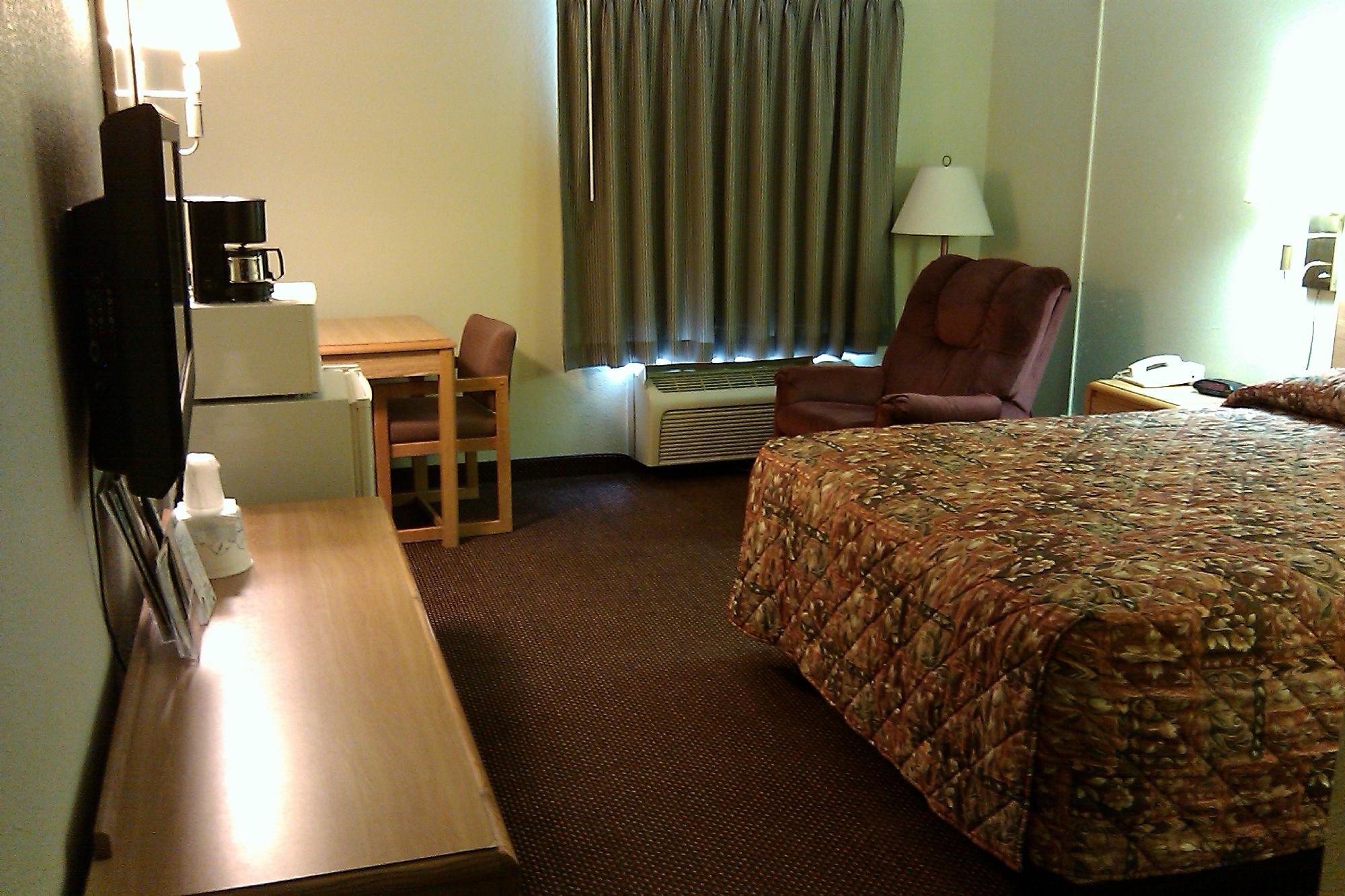 Peddlers Inn Motel-官方