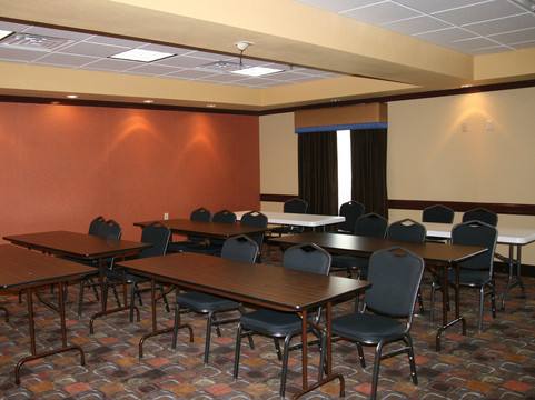 Tilden酒店住宿-Holiday Inn Express & Suites George West By IHG