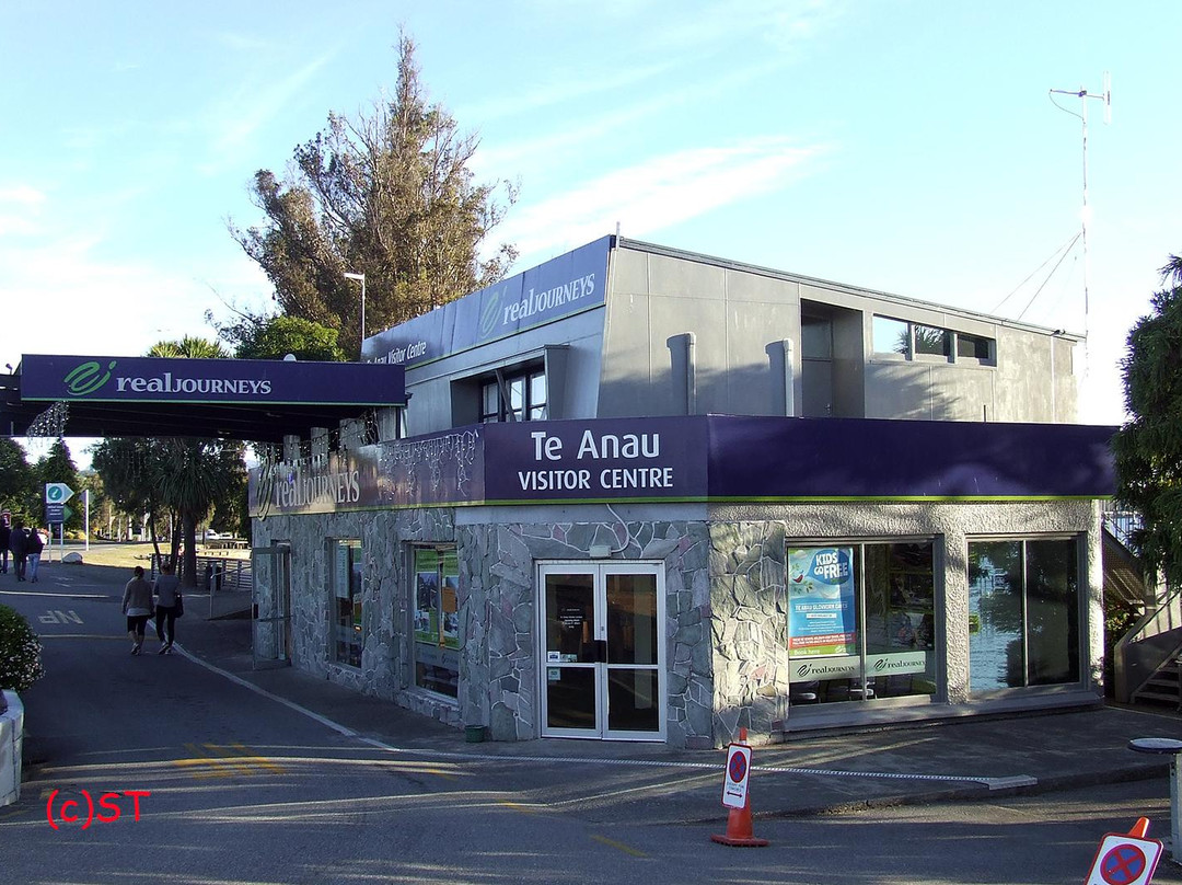 Te Anau Fiordland isite Visitor Information Centre景点图片