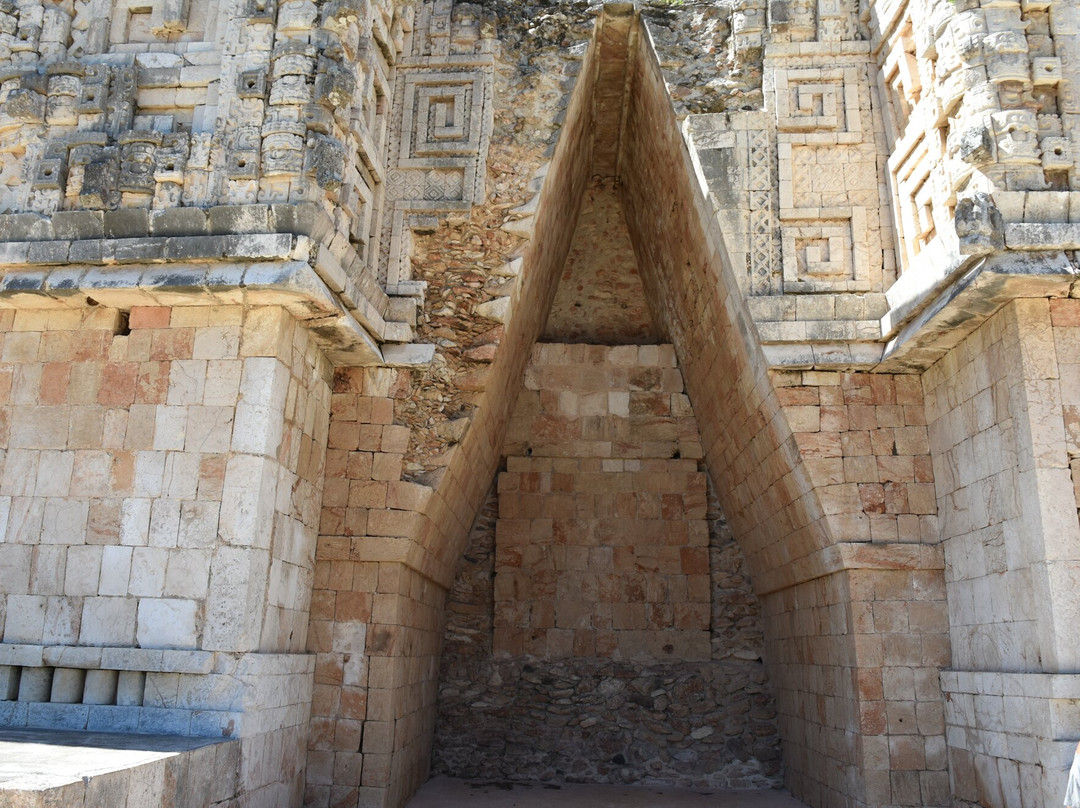 Governor's Palace-乌科斯玛必去景点