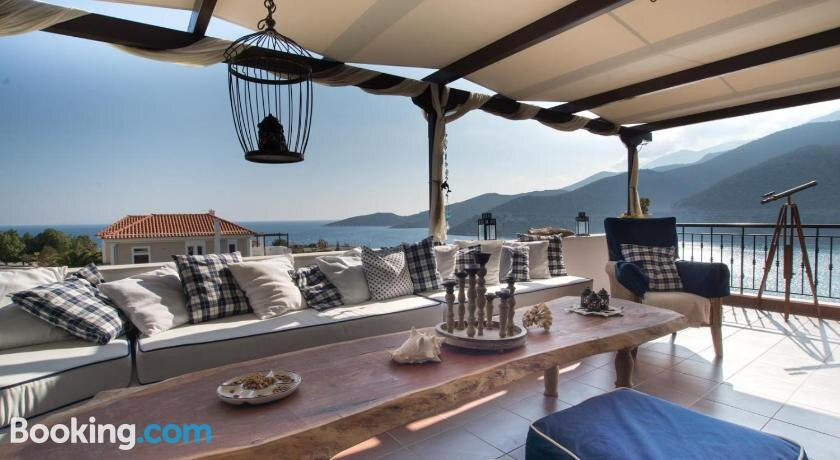Floating Villa near Astros Peloponnese