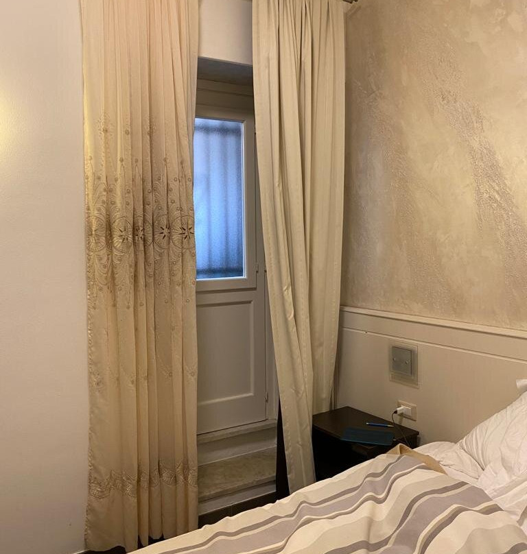 玛格丽特酒店主图