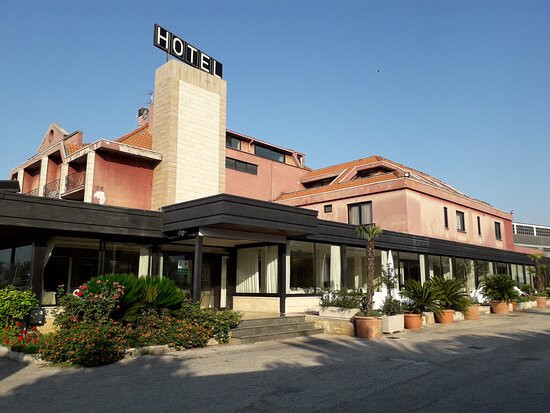 Hotel Ristorante La Campagnola主图
