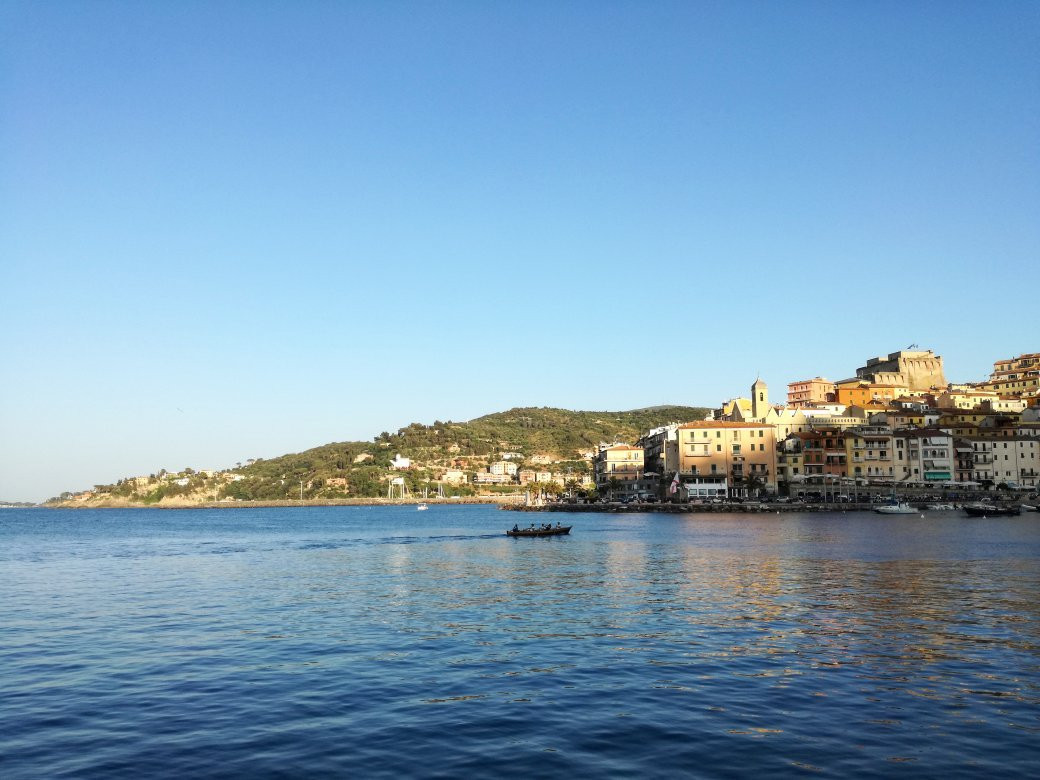 Cala Piccola旅游攻略图片
