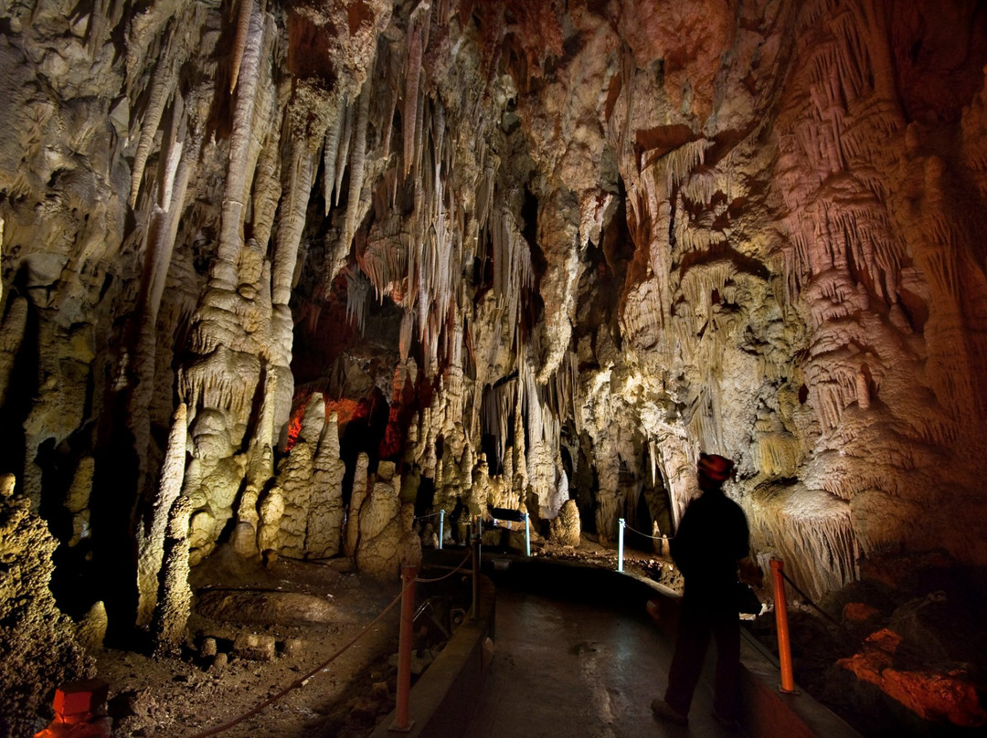 Cave of Alistrati景点图片