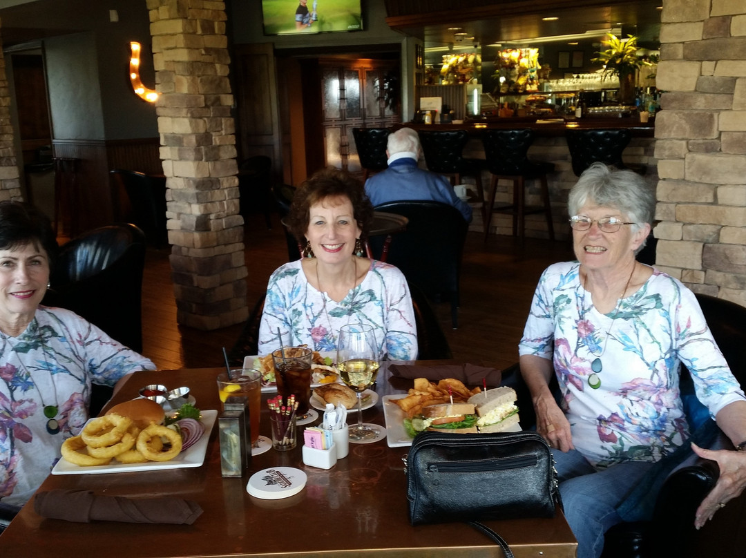 Sherri Reeve-马卡瓦必去景点