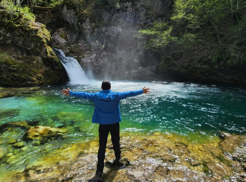 Albanian Tourism Guide