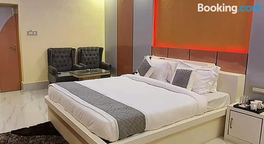 Gokul Raj By WB Hotels