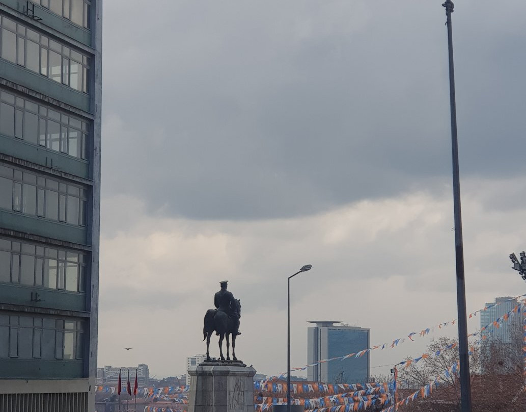 Equestrian Statue of Kemal Ataturk-安卡拉必去景点