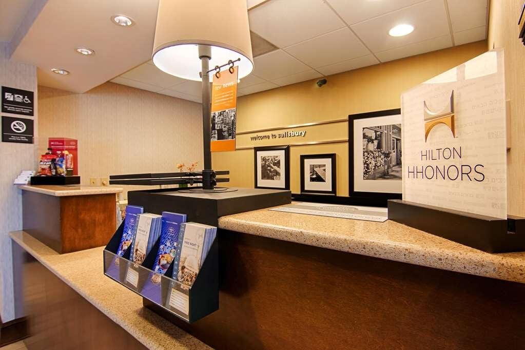 索尔兹伯里欢朋酒店-官方