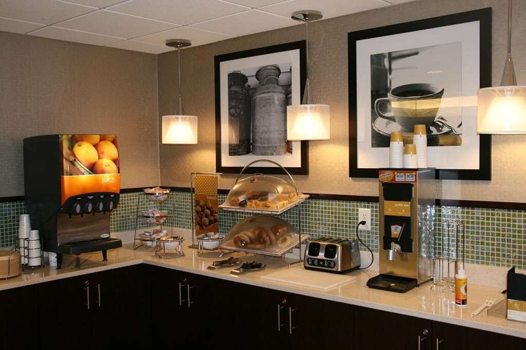 梅宾希尔顿恒庭酒店主图