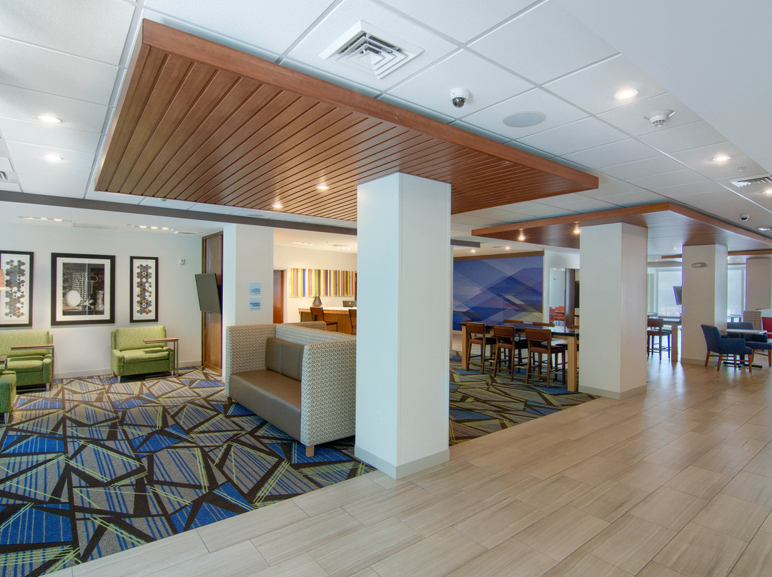 Holiday Inn Express & Suites Mobile - University Area by IHG主图