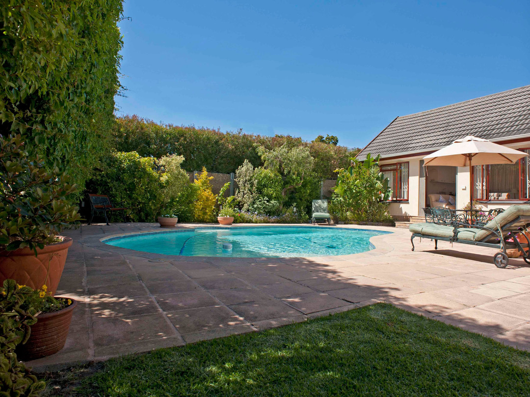 Plumstead酒店住宿-Pinoak Cottage Constantia