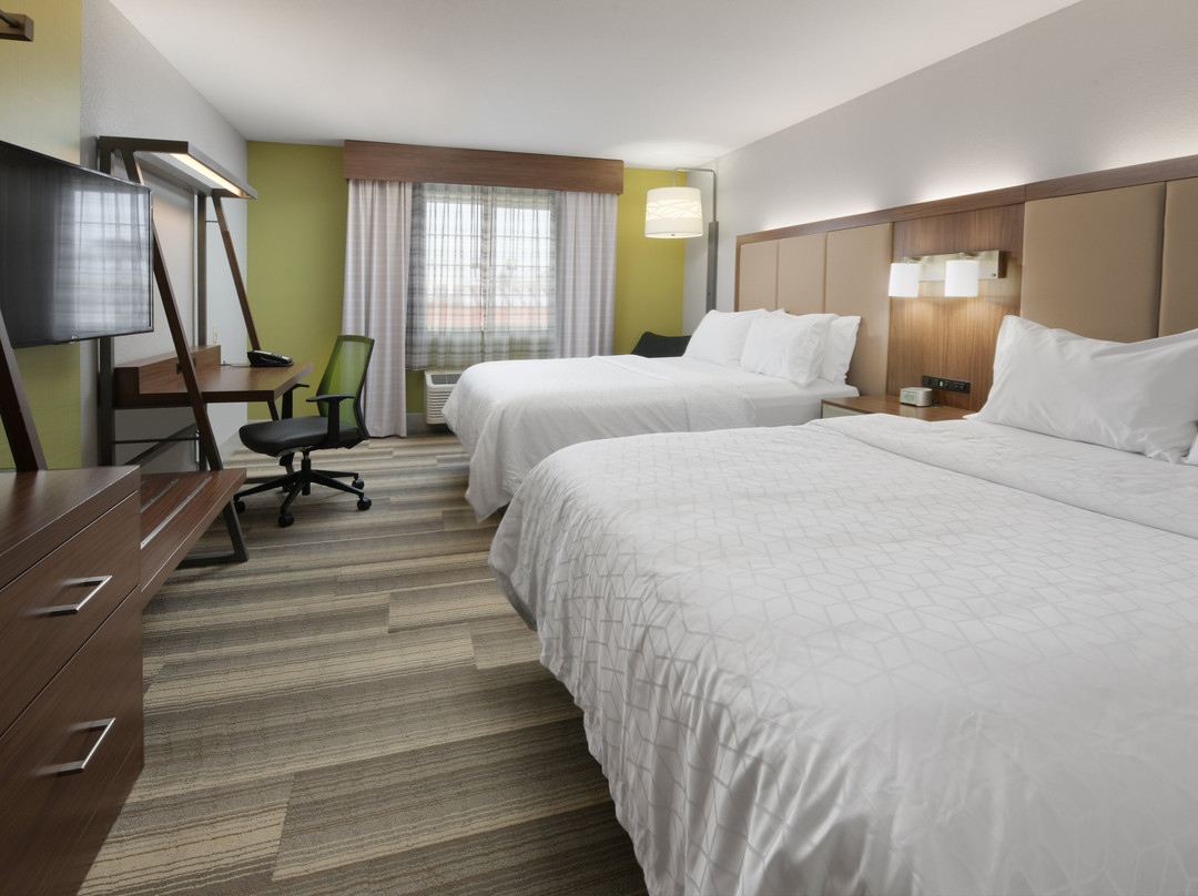 Holiday Inn Express & Suites Magnolia-lake Columbia By IHG主图