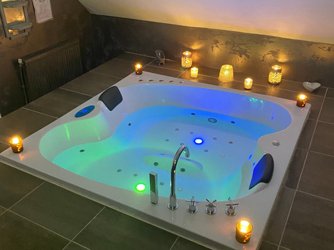 Vendieres旅游攻略图片