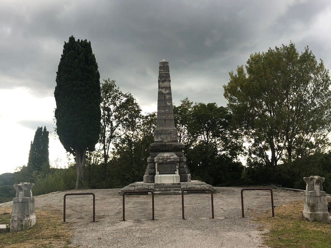 Obelisco 4 generali景点图片