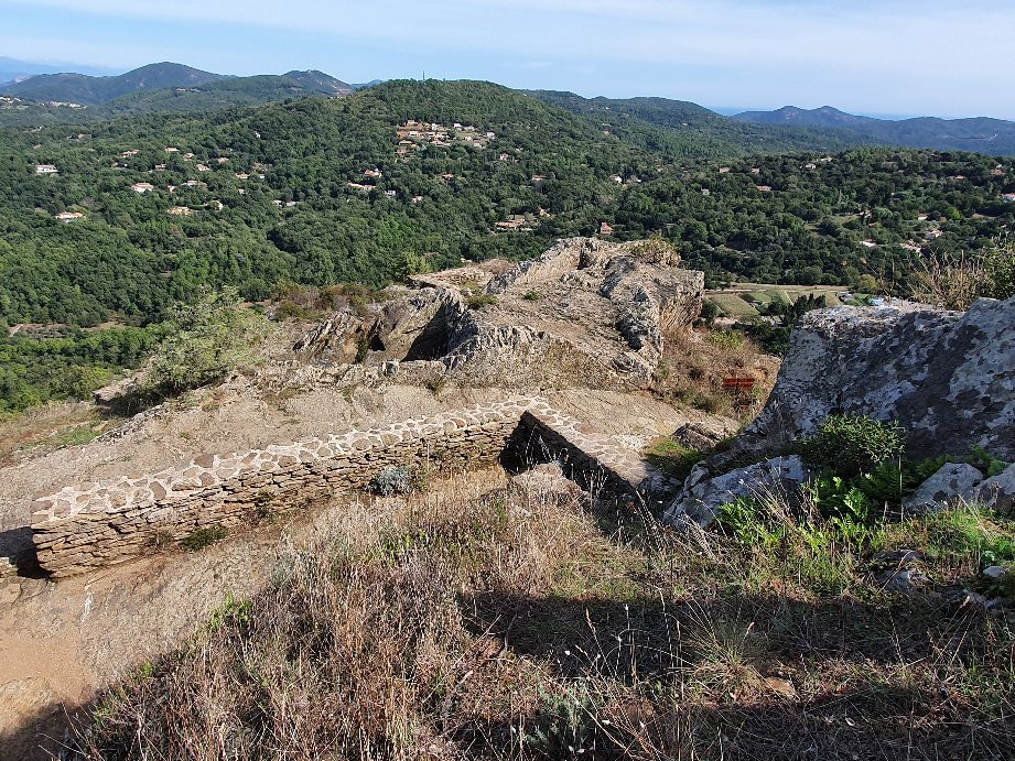 Fort-Freinet-La Garde-Freinet必去景点