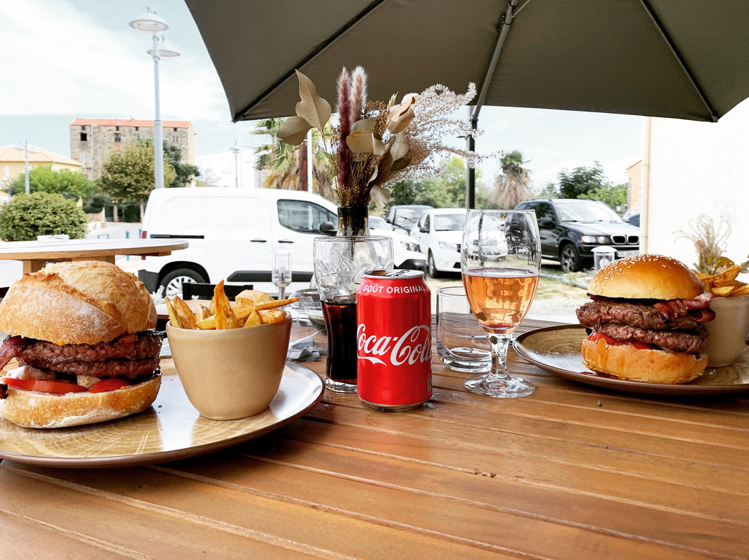 Upper East Side Aleria