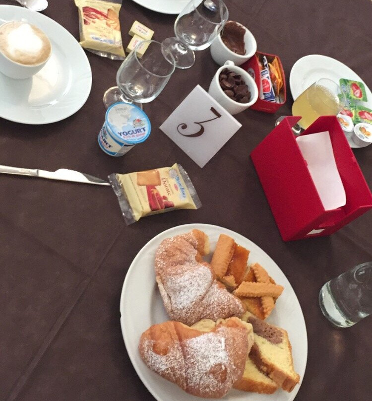 Hotel Insonnia主图