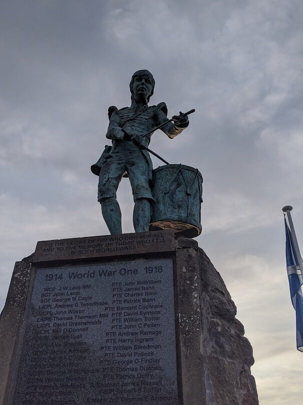 Winchburgh War Memorial-Winchburgh必去景点
