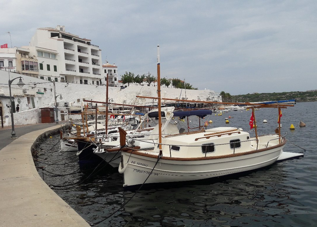 Cala Fonts-Es Castell必去景点