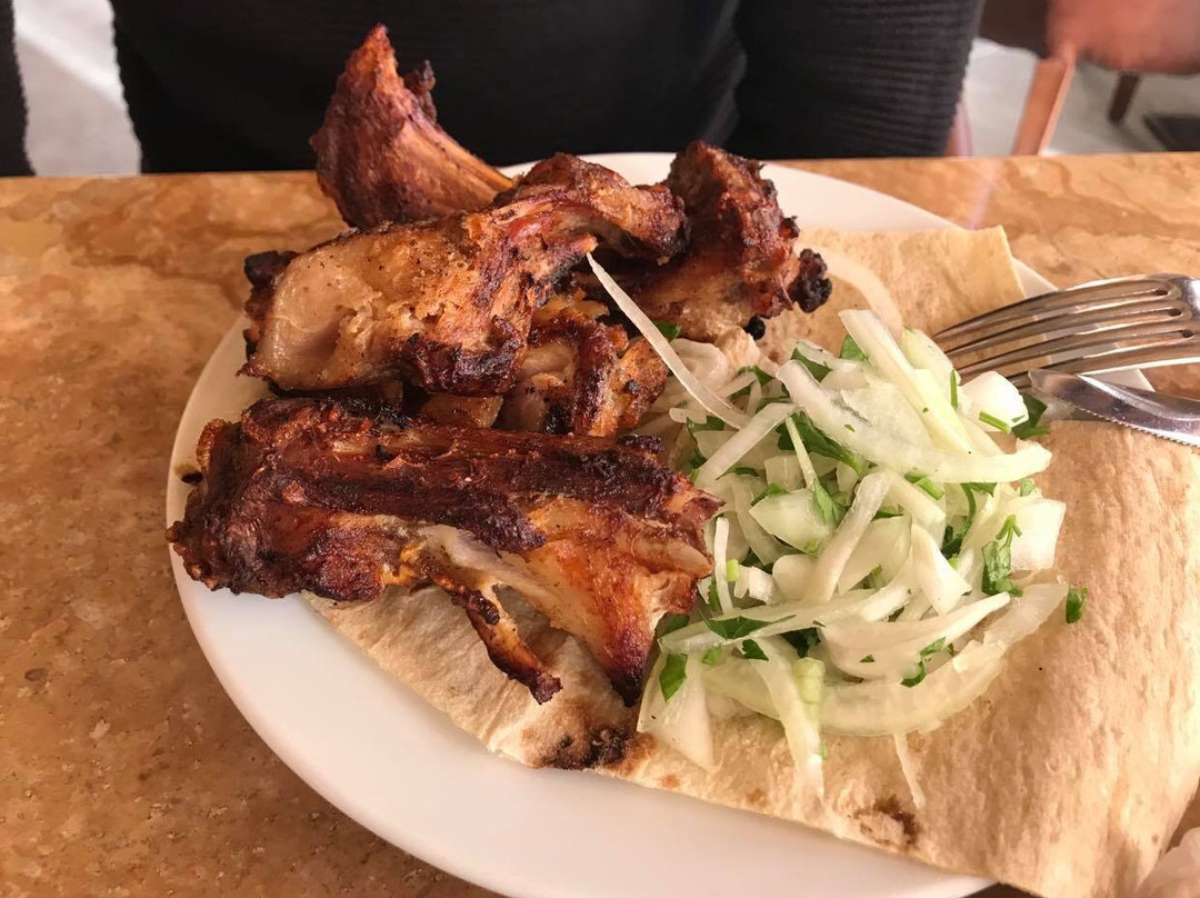 Caucasus Hotel主图