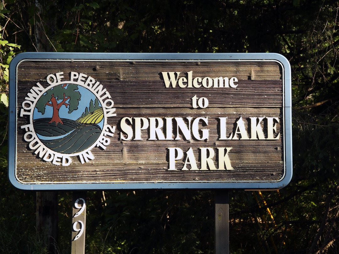 Spring Lake Park-Penfield必去景点