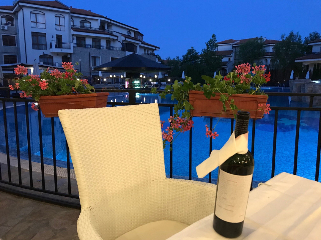 The Vineyards Resort主图