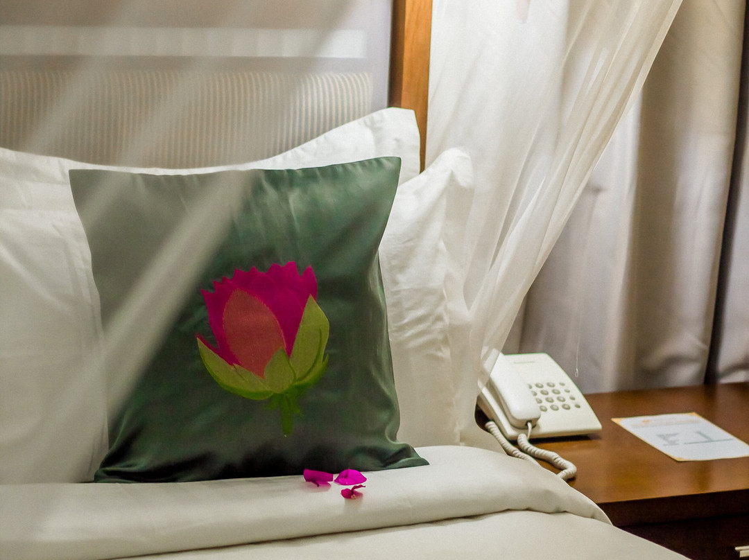 Serendib Suites Hotel & Conference Centre主图