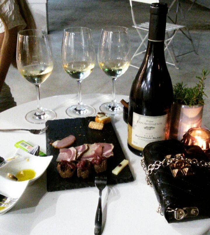 Delivino-Dassia必去景点